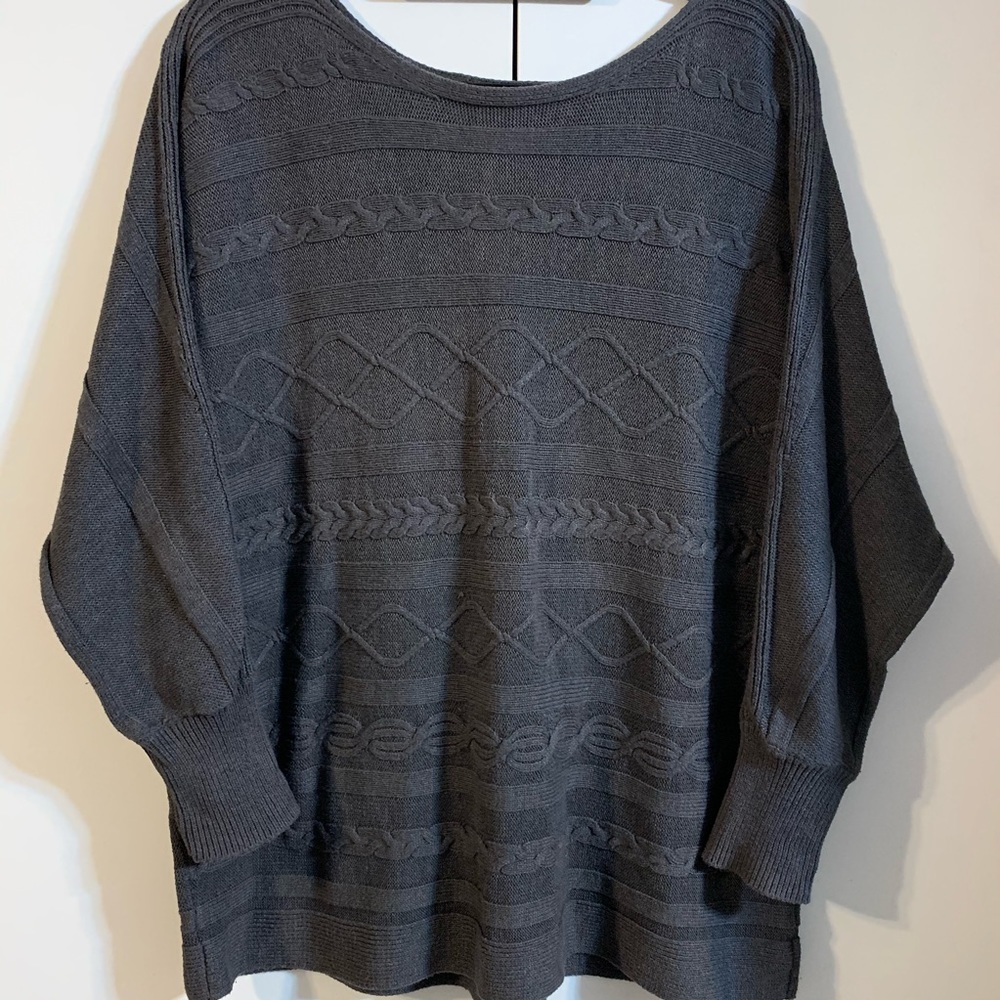 Liz Claiborne charcoal gray sweater 1X